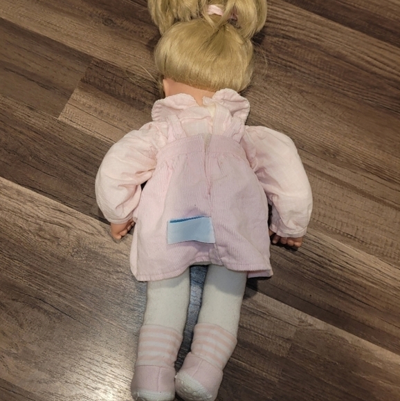 Gotz German Blonde Hair Doll - Picture 7 of 7